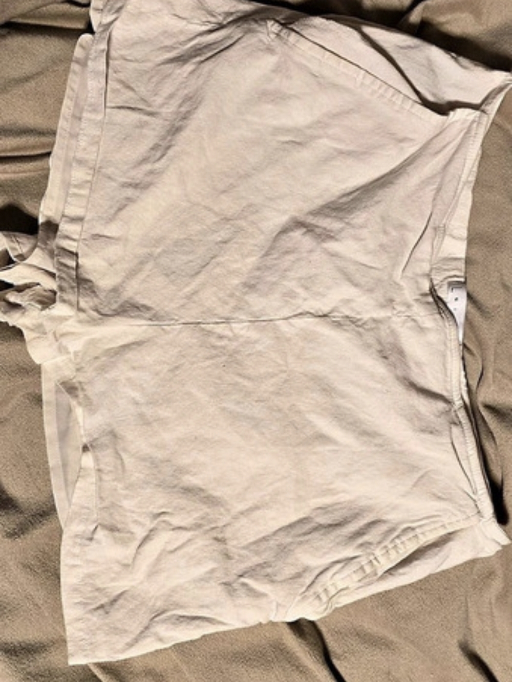 H&M High Waist Shorts in White Size Large